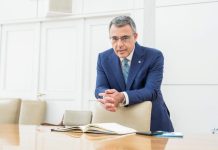 Βασίλης Ψάλτης (Alpha bank): Κομβική η στρατηγική συνεργασία με την UniCredit – Στόχος για διανομές προς τους μετόχους άνω του 50%- Investor Day το 2ο τρίμηνο του 2026.